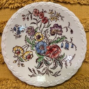 Vintage Vernon Kilns "May Flower" hand-painted saucer